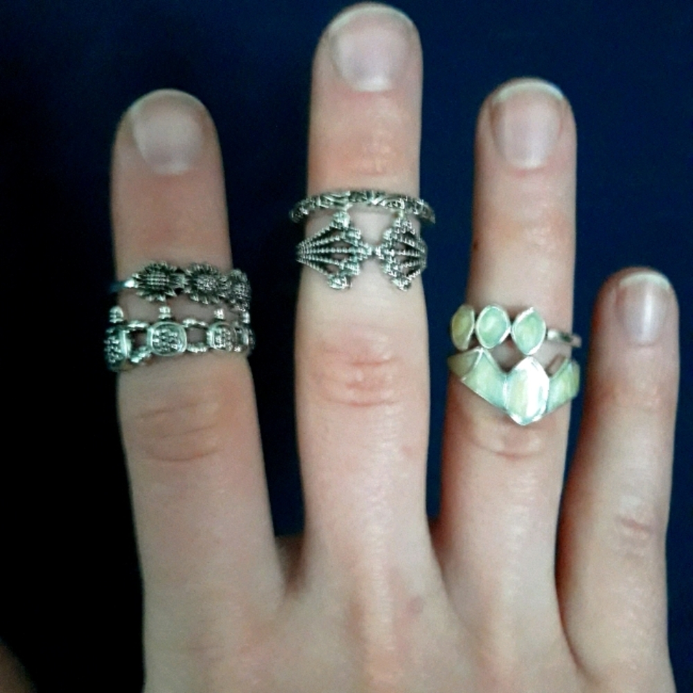 🍂4 for $10🍂 Set of 6 Bohemian rings